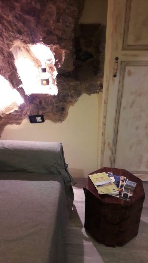 L'Arco Di Sersa Riccò del Golfo di Spezia Buitenkant foto